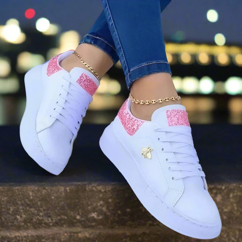 Autumn Shoes Waterproof White Sneakers for Women Korean Version Lace Up Casual Flat Sport Shoes Ladies Vulcanized Shoes